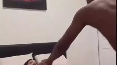 Hot Punjabi kudi fucks a black guy in NRI por