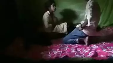 Desi girl has XXX sized dick for her hole in this MMS footage