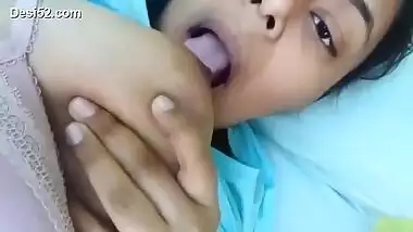 Beautiful Horny Desi Girl Pussy fingering Getting Orgasm with Loud Moaning