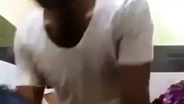 Indian neighbour Bhabhi sex scandal clip