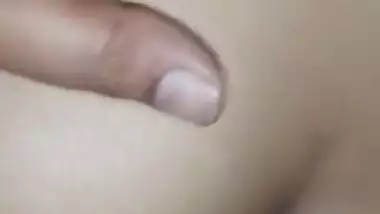 Nend Me Sote Hue Bhabhi Ke Peche Lund Dala. Beautiful Big Ass Bhabhi With Devar Bhabhi